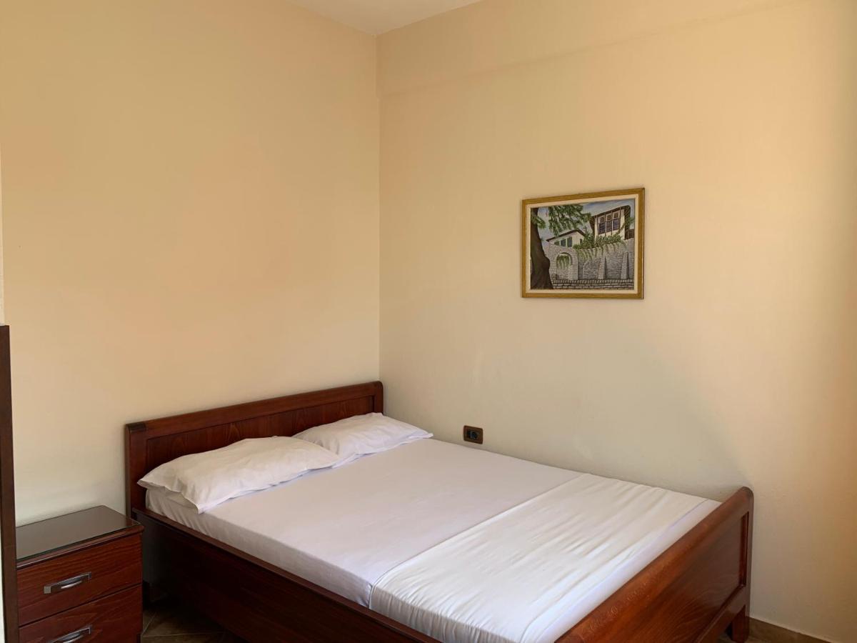 The First Hotel Saranda Exterior photo