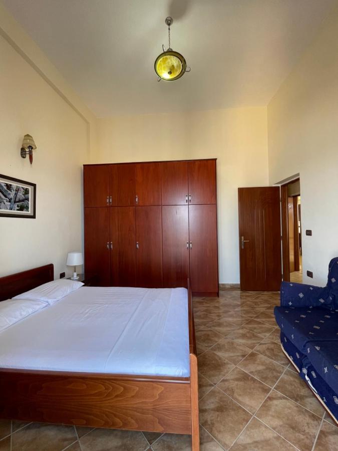 The First Hotel Saranda Exterior photo
